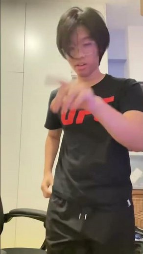 the best ways to flip people off