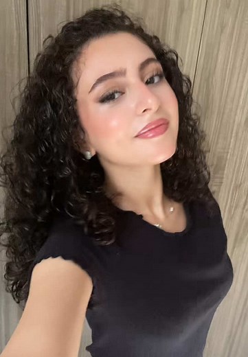 Exploring Lily Lolo's Beauty and Fashion Trends