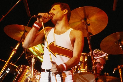 Il testo e il significato segreto di Bohemian Rhapsody, la canzone di Freddie Mercury tra mito e mistero
