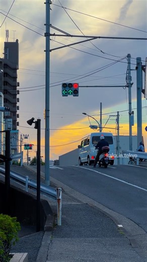 東京に来たことがある人は、きっと東京の街を歩くのが好きになるんじゃないかな。#東京散歩 #日本の美 #癒し動画 #静かな時間 #TokyoVlog #tokyostreet #japanvibes