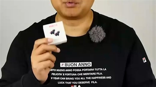 斯泰克手游按键助力精准操作，搭配游戏手柄轻松应对团战场景，提升反应速度，实战中稳赢！