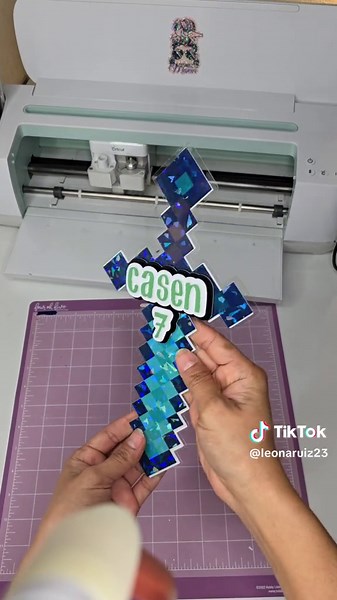 I can't wait to see this on a cake 🎂🧁 #caketopper #caketoppertutorial #customcaketopper #Minecraft #Minecraftparty #minecraftcaketopper #sword #cricut #cricuthacks #cricutmaker #cricutcaketopper #cricuttipsandtricks