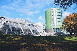 2.9K views · 107 reactions | Autumn on the RGU campus has got to be one of the most beautiful times of the year! What do you think? | Robert Gordon University | Facebook
