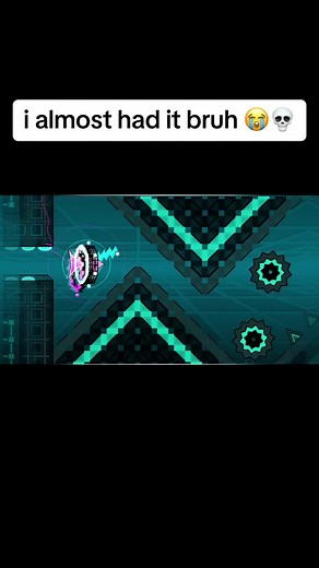 i was so close 😭💀 #gaming #geometrydash #fyp #joke #sonicwave | sonic wave