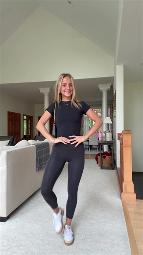 OOTD #allblack #leggings #ootd #fyp | Leggins Outfit