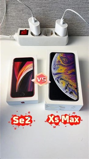 iPhone Se2 vs Xs Max Power On Boot Up Speed Test Best Comparison