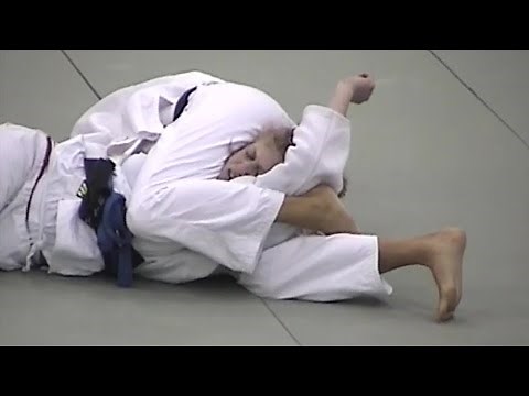 Women's Judo Liberty Bell 2005: Sankaku Choke-out - Elizabeth Burns VS Kayla Harrison