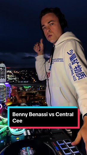 Who’s getting in the sprinter though…