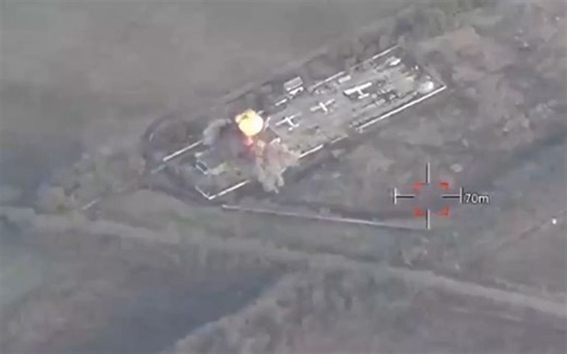 JDAM航空炸弹摧毁了第聂伯河左岸的俄军基地