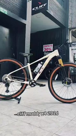 el 2026 ya está cerca y empieza con la nueva muddy x4 2026 ya disponible en nuestra tienda cliff Bogotá 7 pregunta por la tuya❤️‍🔥🚵❤️‍🔥 WhatsApp 3168753232