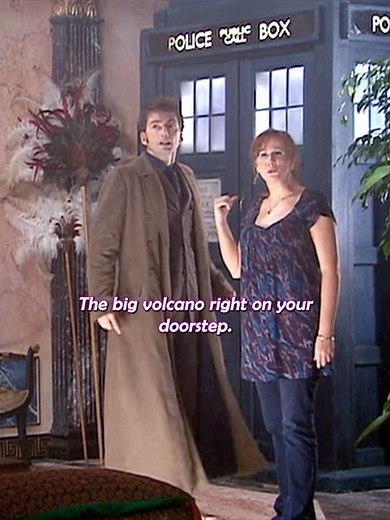 The Doctor finally found the TARDIS in the 12th... no... in a Pompeian's house! #doctorwho