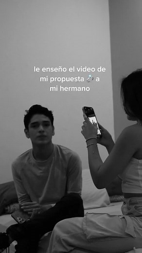 Emocionante Propuesta de Boda entre Hermanos