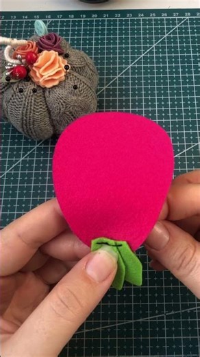 Felt dragon fruit finger puppet ✂️ DIY sewing process