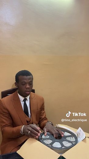 Découvrez notre nouvelle gamme de rubans LED pour un éclairage moderne et connecté ! Ajoutez une touche d'innovation à votre maison grâce à nos solutions domotiques. Contactez-nous dès maintenant au 225 07 49 79 78 44 pour plus d'informations. #RubanLED #ÉclairageLED #MaisonConnectée #Domotique #Technologie #TinoÉlectrique #ÉclairageIntelligent #DécorationLED #Innovation #MaisonModerne #SmartLighting #ÉconomieÉnergétique #ÉclairageDécoratif #InstallationLED #DesignIntérieur #RubansLumieux #Éclai