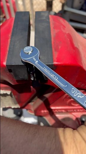 Regular combination wrenches (Tekton, Craftsman usa). Vs Mac R.B.R.T wrench.