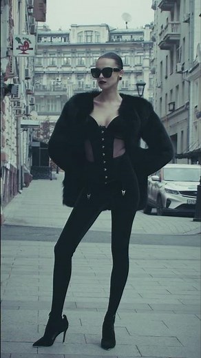 The Confidence Edit - Rococo by Maison Close 🖤