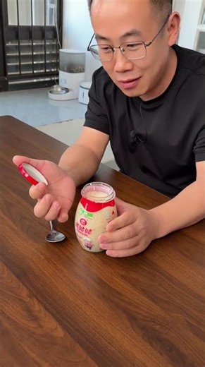 Unlocking Can Lids Made Easy - Can Opener Tips & Life Hacks