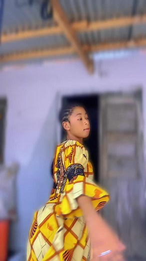 Vidéos de maïshou la belle (@mashou.la.belle2) avec son original - maïshou la belle