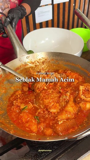 Seblak Prasmanan Bandung: Coba Rasa Sendiri dari 500 Perak