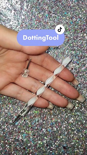 @Liquid Nails by Liz @Liquid Nails by Liz @Liquid Nails by Liz #nailart #nailtrend #nailoftiktok #gelnägel #reparieren