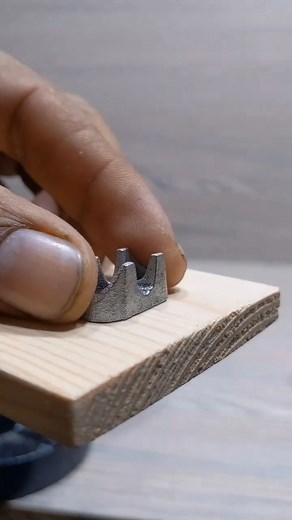 15K views · 25 reactions | Very helpful tips . . #tooltips #diy #tools #diyprojects #crafting | Tool Tricks 007 | Facebook