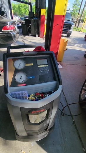 Texas Heat Ready Auto Service: AC System Repair in Dallas