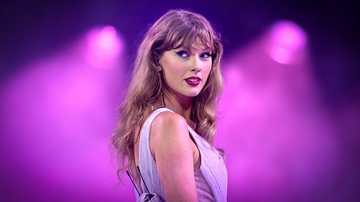10 Inspiring Taylor Swift Quotes to Boost Your Day