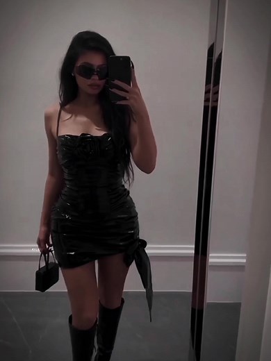 Stylish Mini Dress Outfit Inspiration