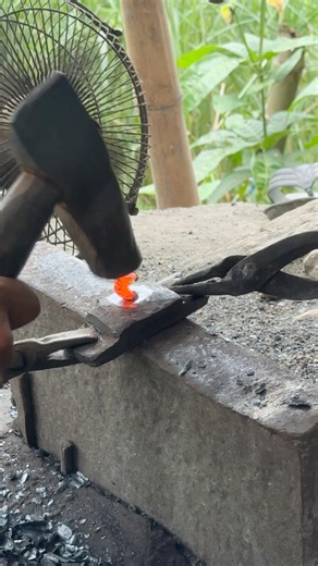 Legacy Smithing Wisdom: The Manual Way to Shape Steel