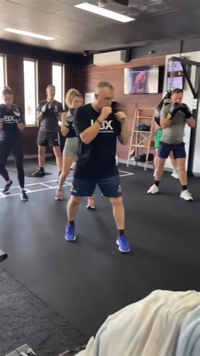 TRAINING CAMP // 23 Event #3 Boxing Foundation Workshop Event 3 was all about the basics done right, and Coach Lee ran an awesome session. He broke everything down simply: stance, guard, footwork, and clean punch technique. The Crew learned how to move better, hit sharper, and feel more confident on the pads. A great turnout, plenty of smiles, and some seriously improved boxing skills. Well done Cali Crew, and big thanks to Coach Lee for leading a solid workshop. 🥊 #ubxcaloundra #caloundragym #