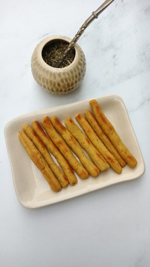 250K views · 1.7K reactions | GRISINES DE GARBANZOS para acompañar...