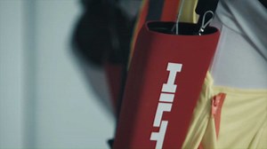 Vous travaillez dans l’installation de plafond ? Que vous soyez chef d’entreprise, métreur ou encore installateur, nous avons développé notre exosquelette pour vous rendre la tâche plus facile ! L'EXO-01 soulage les tensions exercées sur les articulations et les muscles des épaules, vous soutient dans vos mouvements pendant les travaux en hauteur et améliore votre confort de travail. Nos clients le recommandent pour l'installation de faux plafond ! Une surprise vous attend si vous rejoignez le p