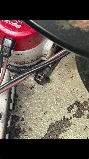 When you get in a boat for a pump look down and see extra engine bolts by the bilge pump!! #boatlife