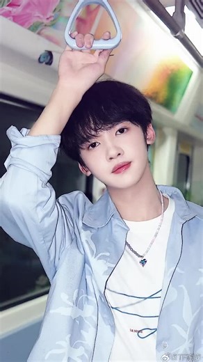 update Zhang yiran#tfstan_indonesia🌼 #fypシ゚viral #tffamily_4rd_generation🇨🇳 #zhangyiran🐽🎃