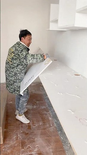 Perfect installation of kitchen quartz countertops