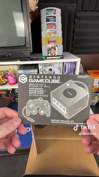GameCube Unboxing: A Nostalgic Retro Experience