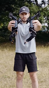 7.7K views · 109 reactions | This is the DNSYS Z1 Exoskeleton and it will take you to places you couldn’t before!  The powerful 900W motors give you a strength boost while reducing knee pressure by up to 200%  You can grab one for 40% OFF for a limited time only through the  in my bio! 螺 #tech #techfinds #dnsys #dnsysz1 #dnsysexoskeleton | Tech Drop | Facebook