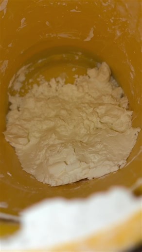 Delicious Chewing Sounds with Marshmallow Scented Treats