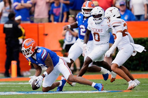 LIST: Texas Longhorns players in the transfer portal or entering the NFL Draft