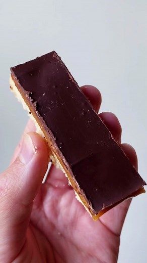 Delicious Millionaires Shortbread Recipe