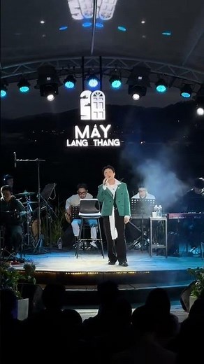 TÌNH YÊU GIỮA MÙA ĐÔNG - PHAN MẠNH QUỲNH | Live at Mây Lang Thang
