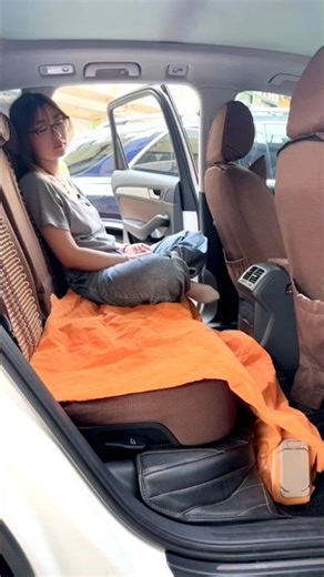🚗 Car Air Bed – Long Drive या Travel के लिए Perfect Comfort Setup!