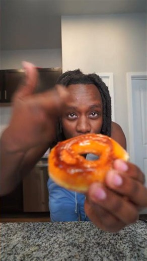 Making a Krispy Krispy Kreme Doughnut