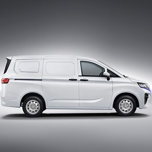 [Hot Item] BAW New Energy Electric Mini Cargo EV Van Factory Sale Minivans Commercial Vehicles Food Transport