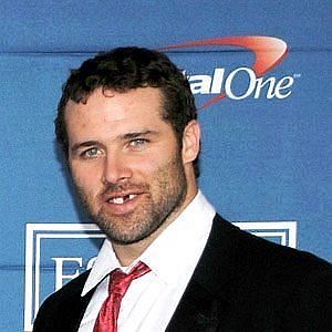 Dustin Penner – Age, Bio, Personal Life, Family & Stats | CelebsAges