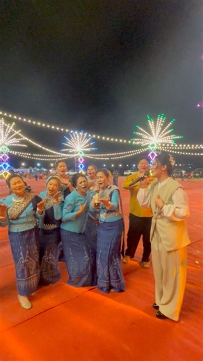 เล่นพื้นขิมก็จะเดินทั่วหน่อย🤣 พบปะลูกสาวเจ้าพ่อเขาใหญ่ ช่วงปลดปล่อยพลัง🌱🌿☘️ ว่าแต่ที่เอามาให้หนูนั่น…น้ำเปล่าใช่มั้ยคะ😂 ติดต่องาน : 096-615-4502 Line ID : 0966393492 #ขิมภิชชาพร #grammygold | ขิม ภิชชาพร