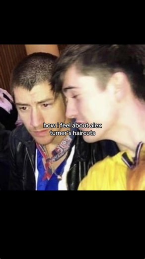 today i like bald alex but maybe tomorrow i dont #arcticmonkeys #alexturner #fyp #targetaudience #parati