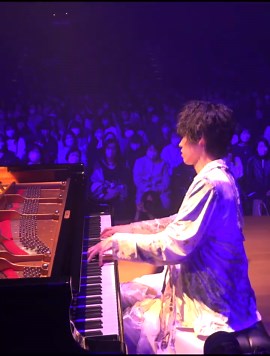 コンサート中に乱入者が現れる… #piano