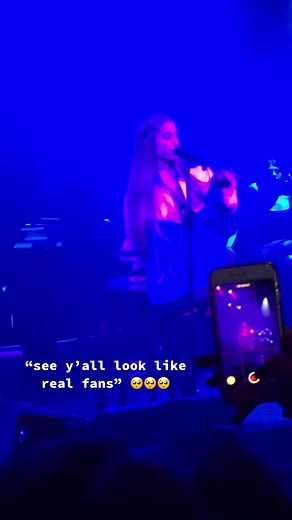 god i miss her so much #arianagrande #sweetenersessions #swt #nyc #positions