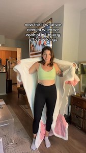 4 comments | Wear ale heated blanket- gift ideas for her! Saved to my Amazon storefront and LTK or comment BLANKET and I’ll send it to you! @amazoninfluencerprogram @ltk.creators @amazonhome | Sarah Bonds | Facebook